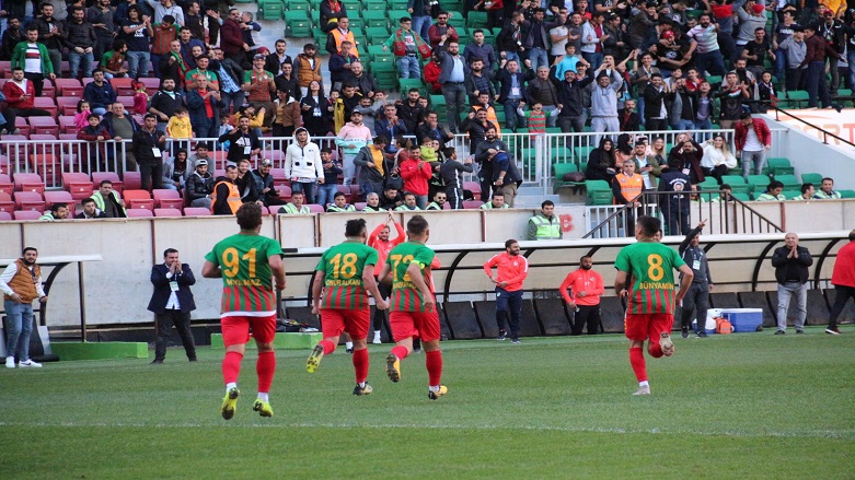 Amedspor kendi evinde ilk kez kazandı 